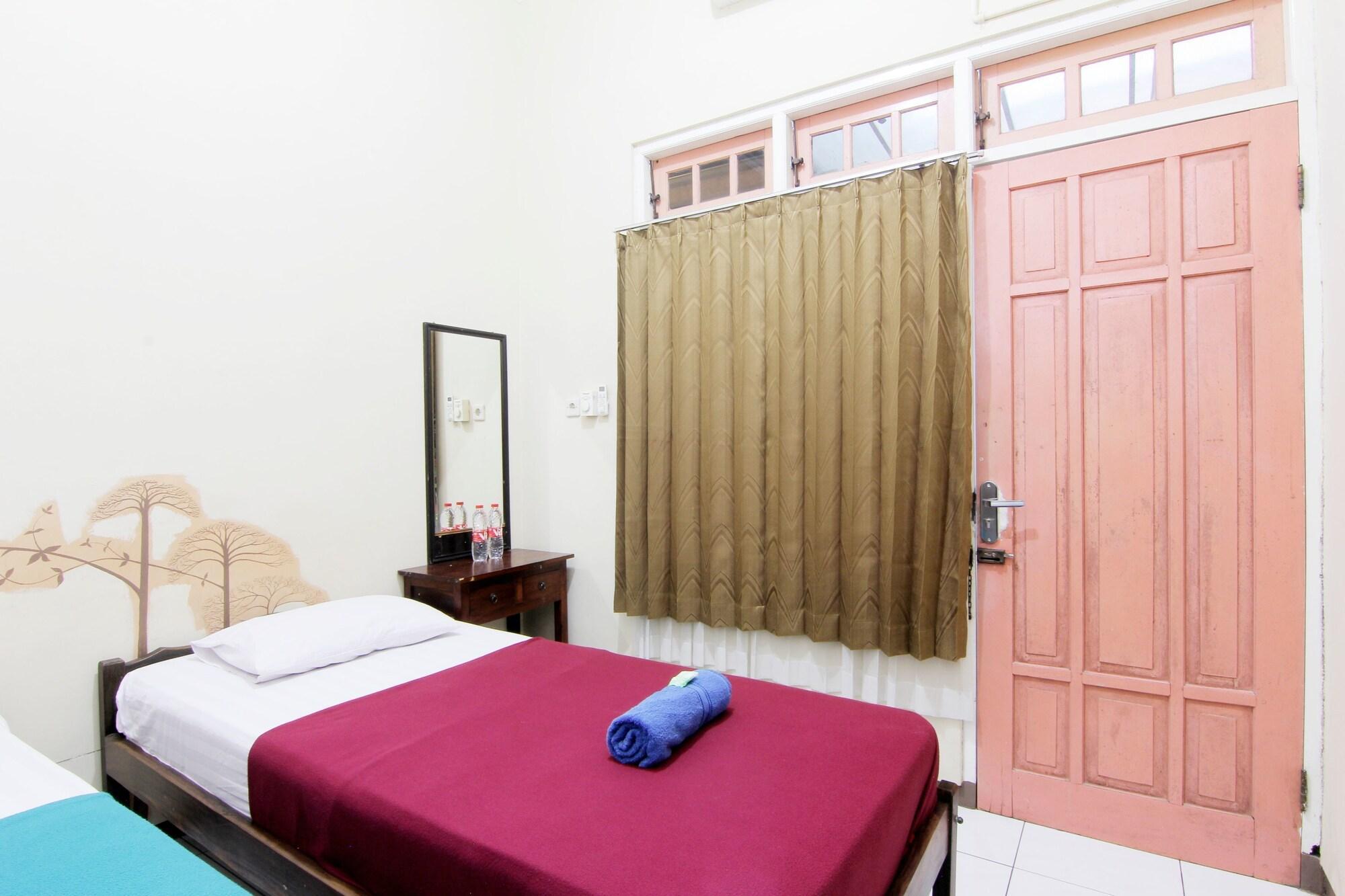 Monica Hotel Yogyakarta Extérieur photo