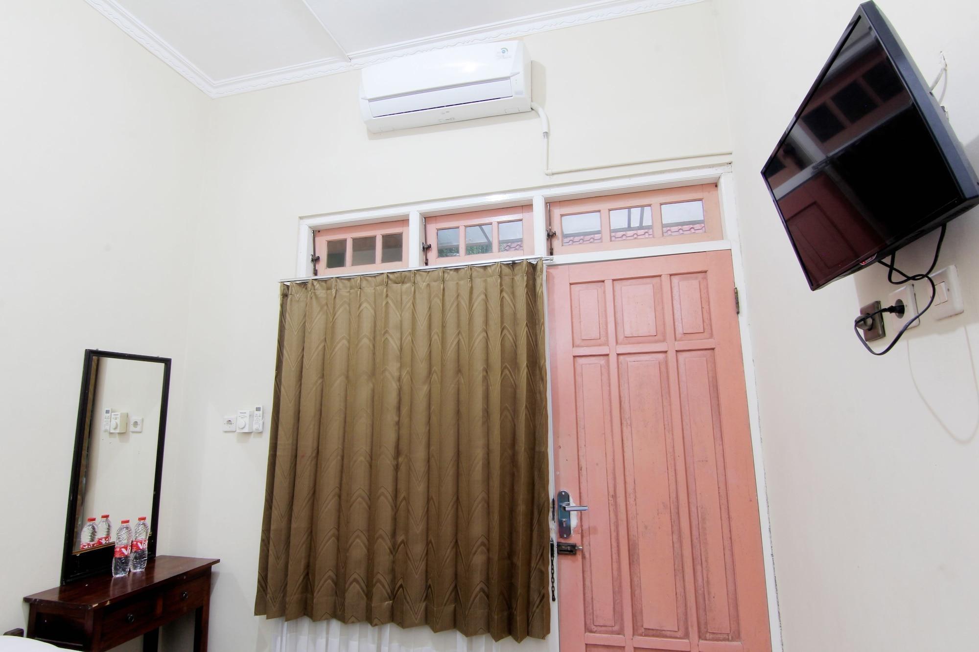 Monica Hotel Yogyakarta Extérieur photo