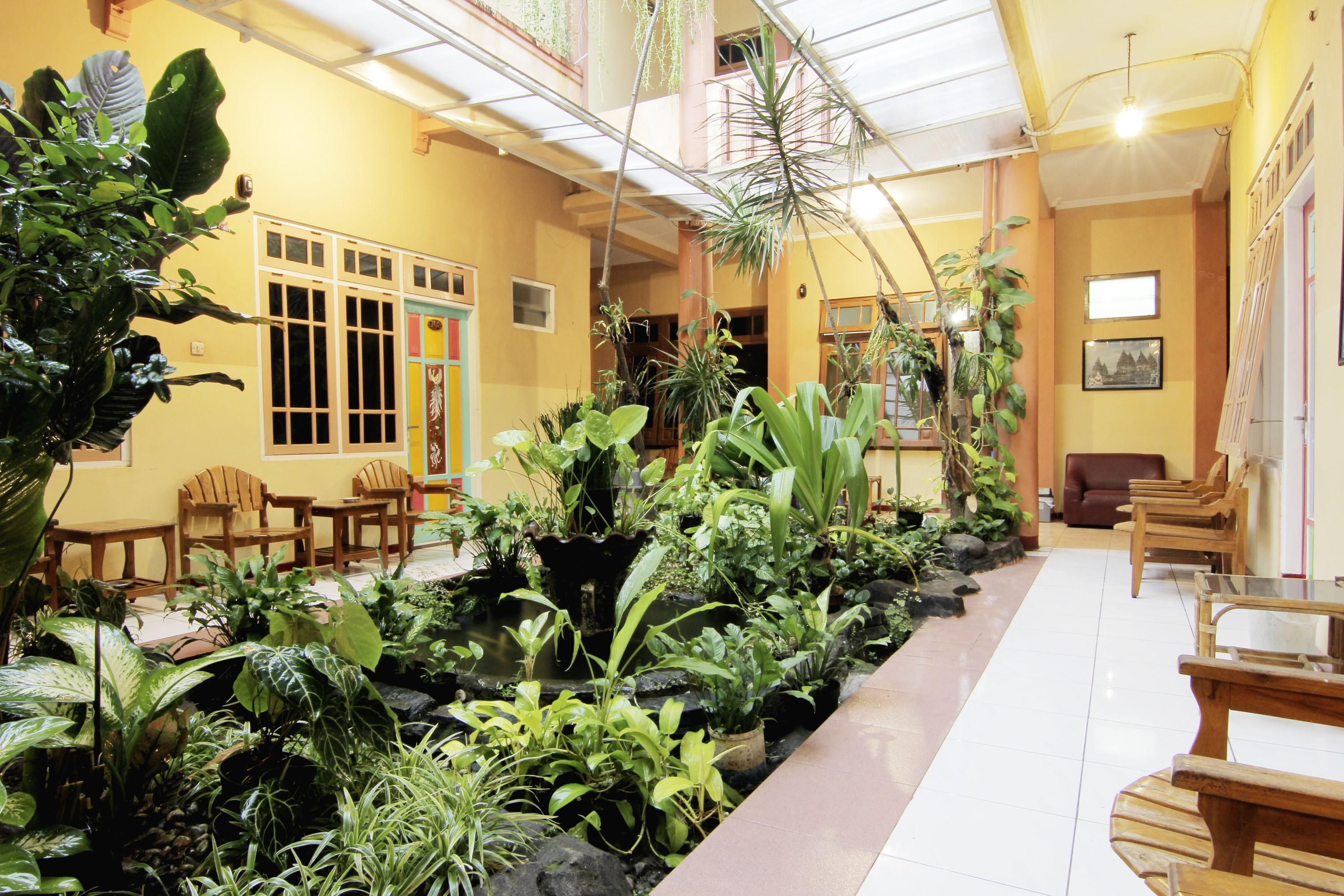Monica Hotel Yogyakarta Extérieur photo