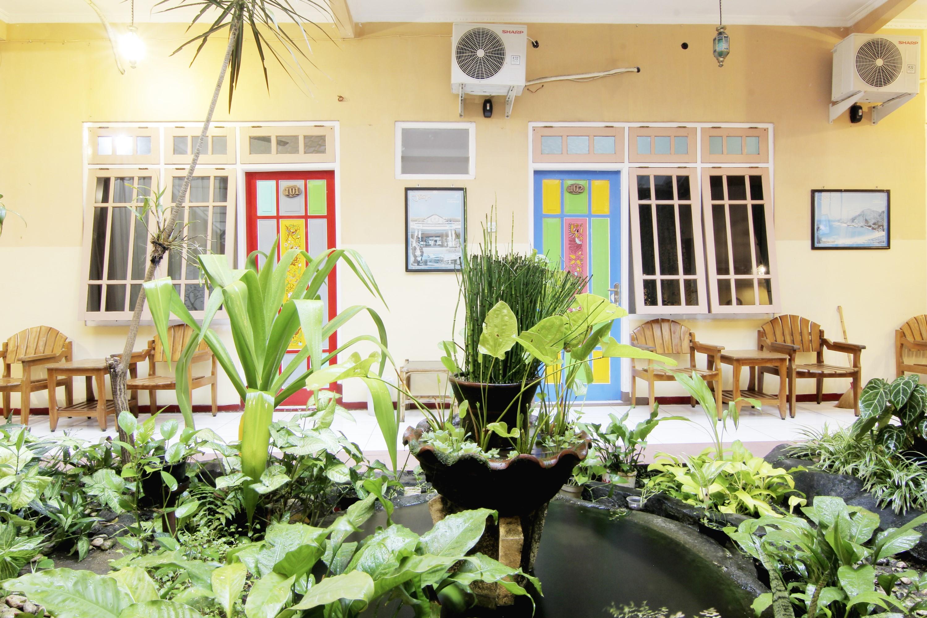 Monica Hotel Yogyakarta Extérieur photo